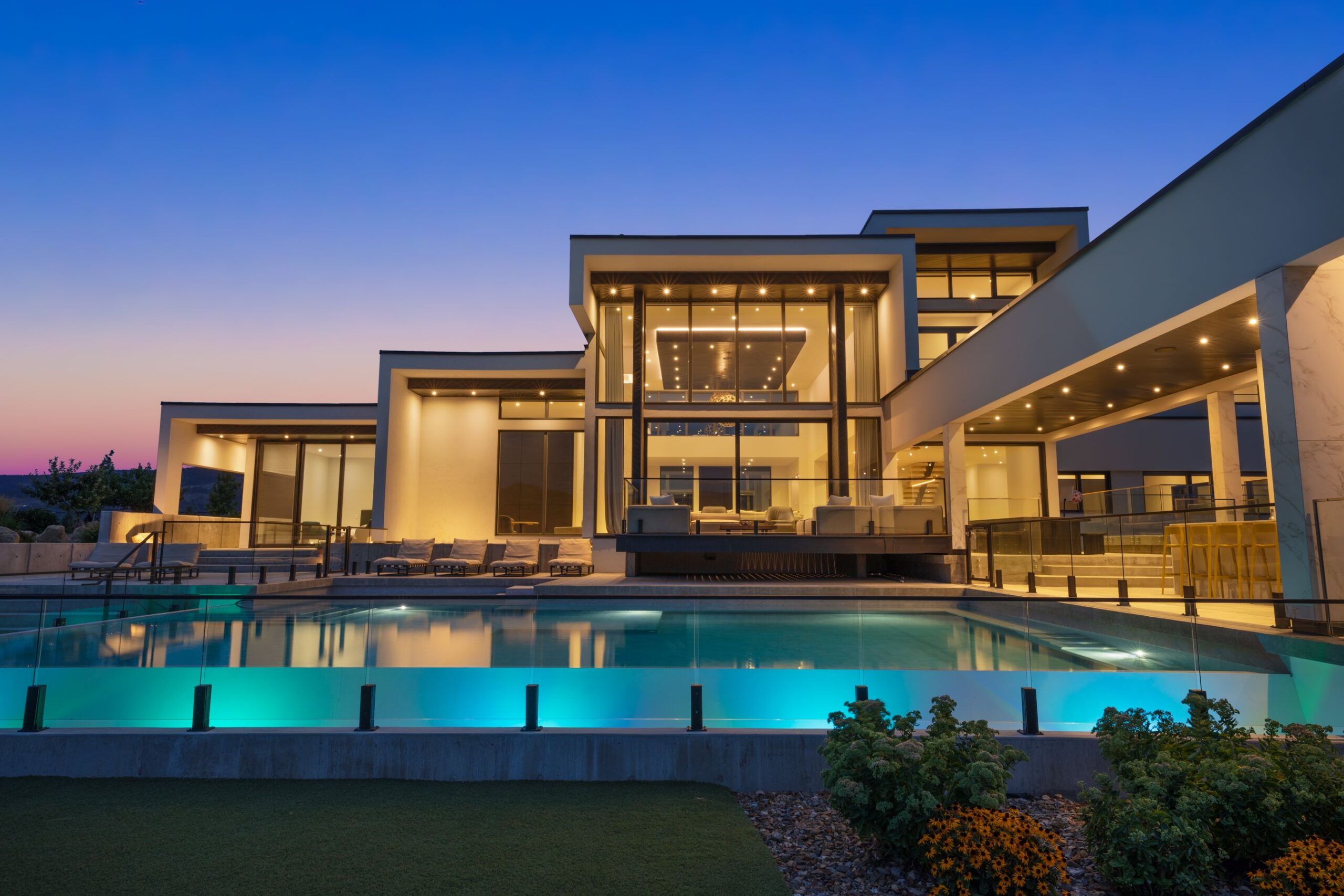 All Elements Les Deux Pins twilight pool exterior